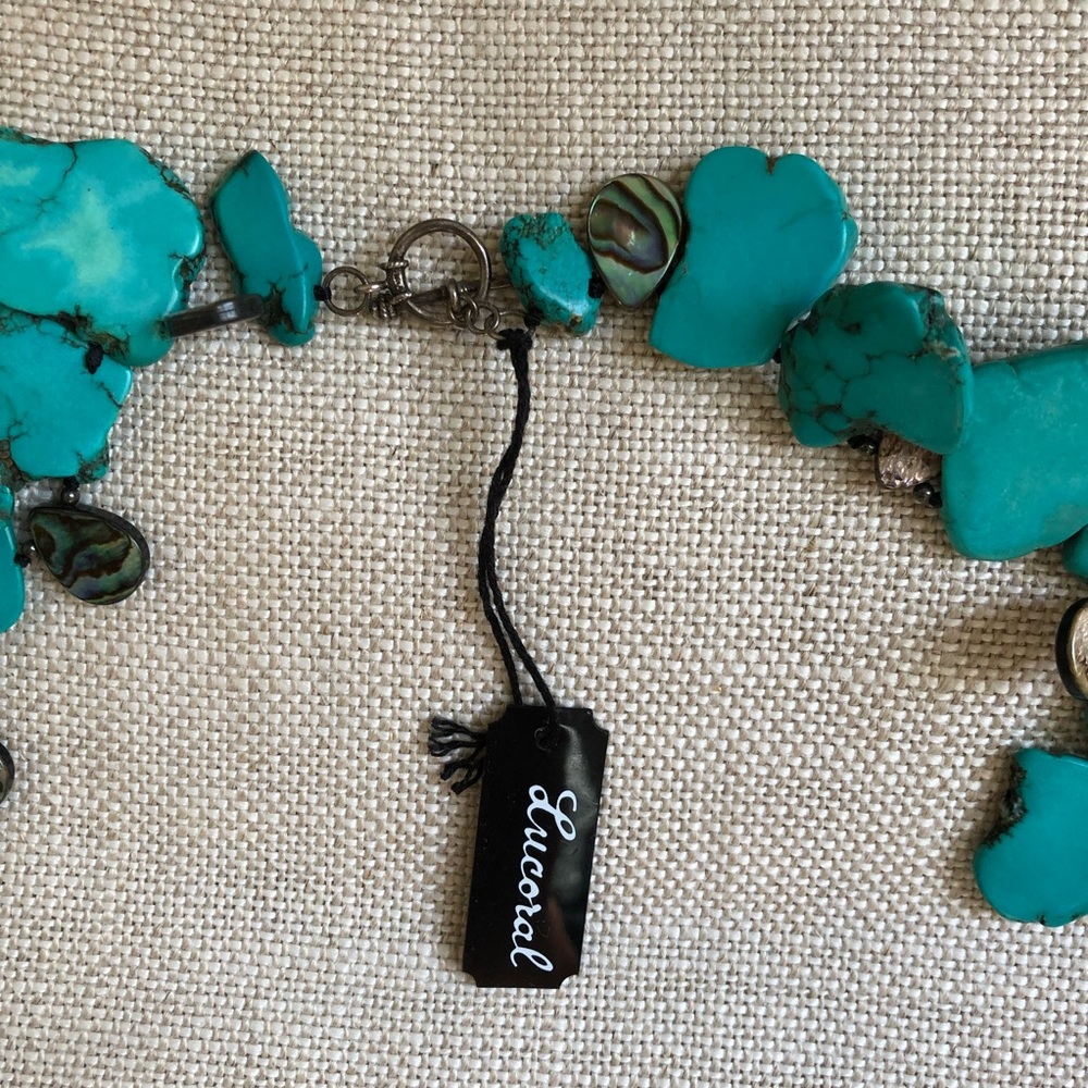 Lucoral Necklace Turquoise Slab Mother of Pearl - Picture 6 of 8